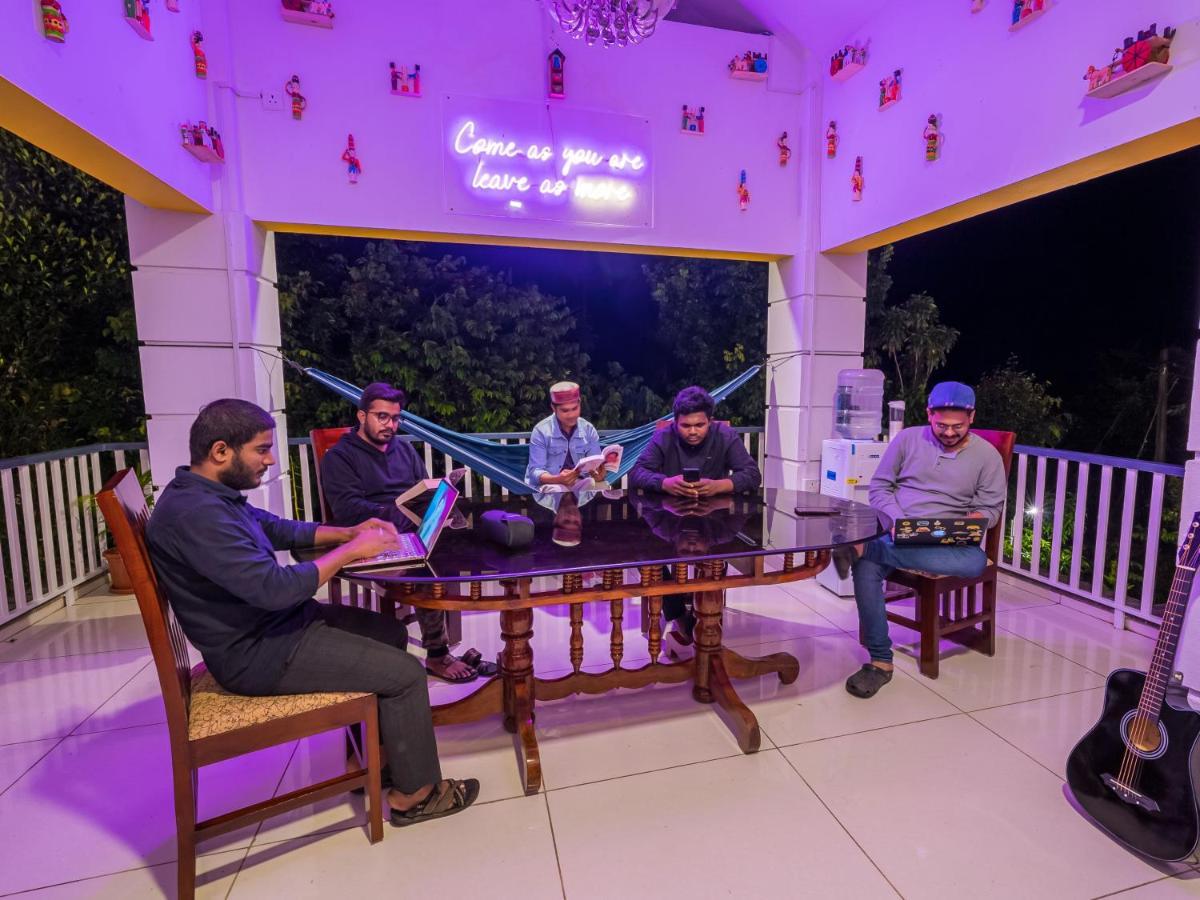 The Hosteller Coorg, ماديكيري المظهر الخارجي الصورة