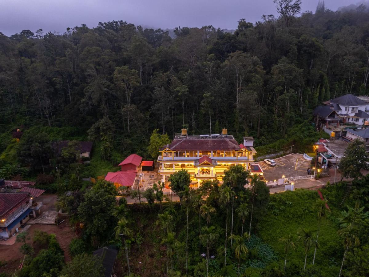 The Hosteller Coorg, ماديكيري المظهر الخارجي الصورة